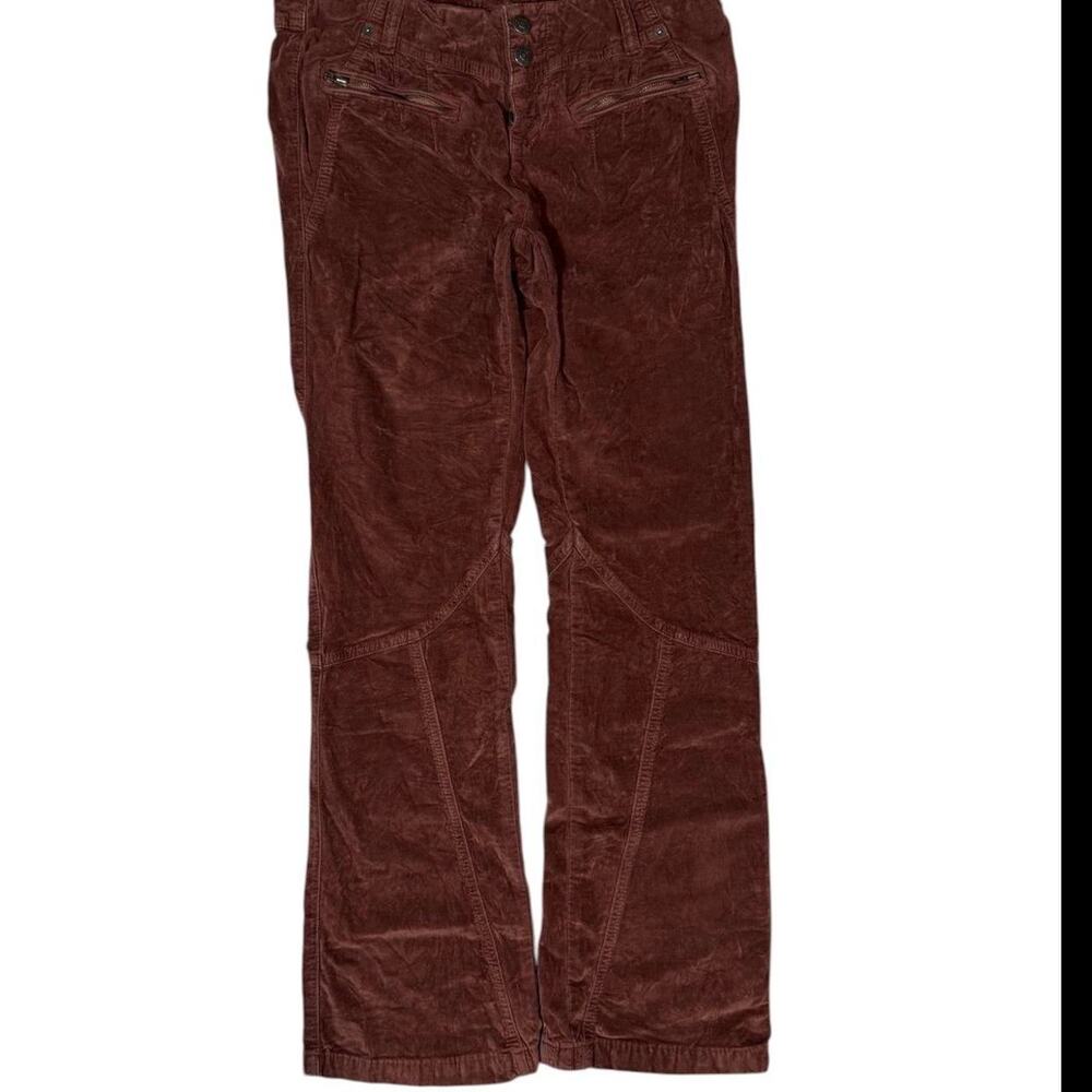 Brownish reddish corduroy trousers with